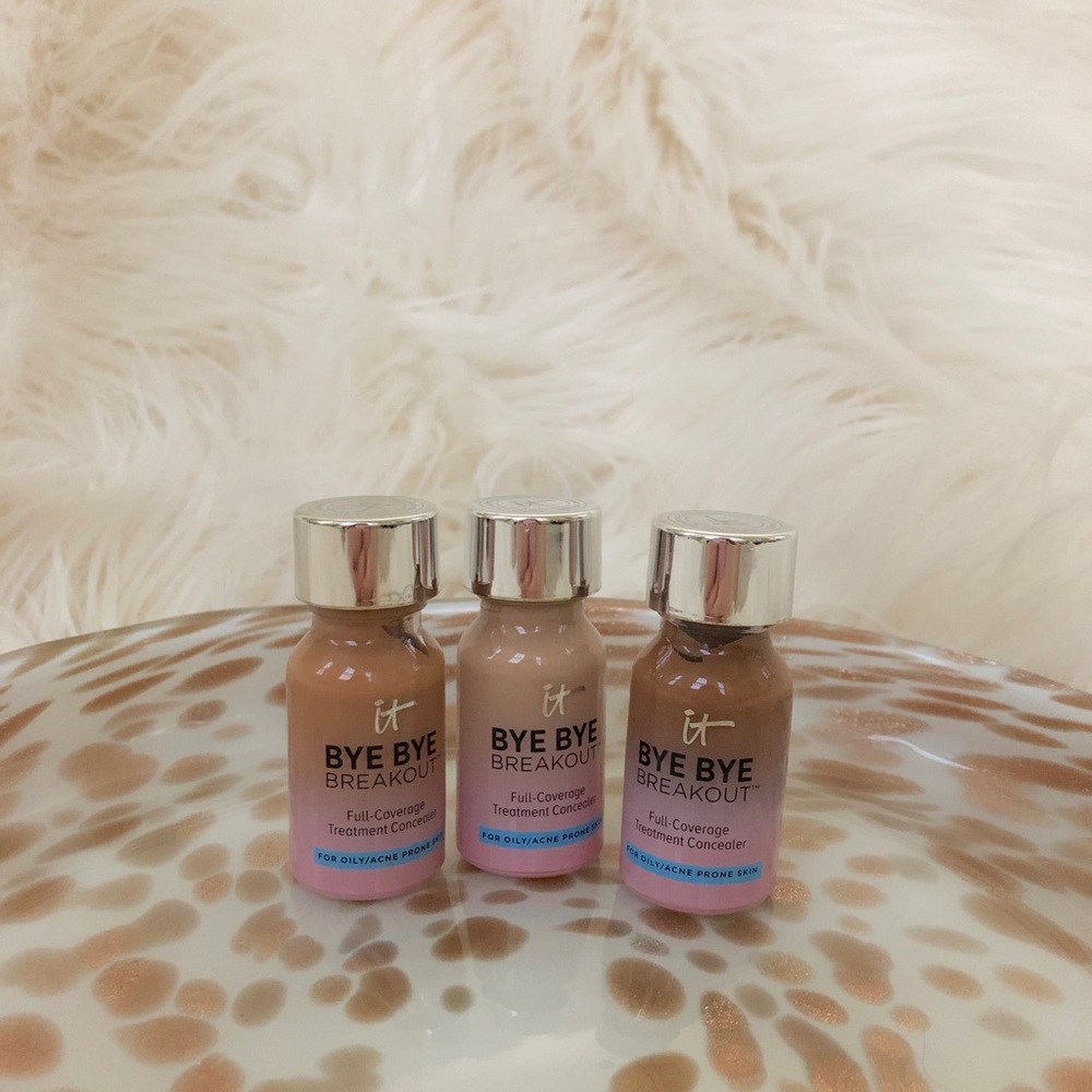 IT Cosmetics - Bye Bye Breakout